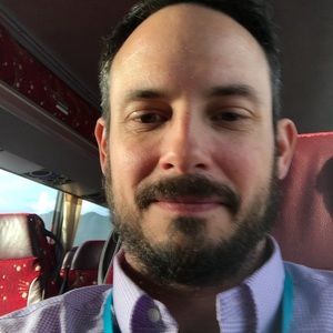 Meet your Posher, Hal